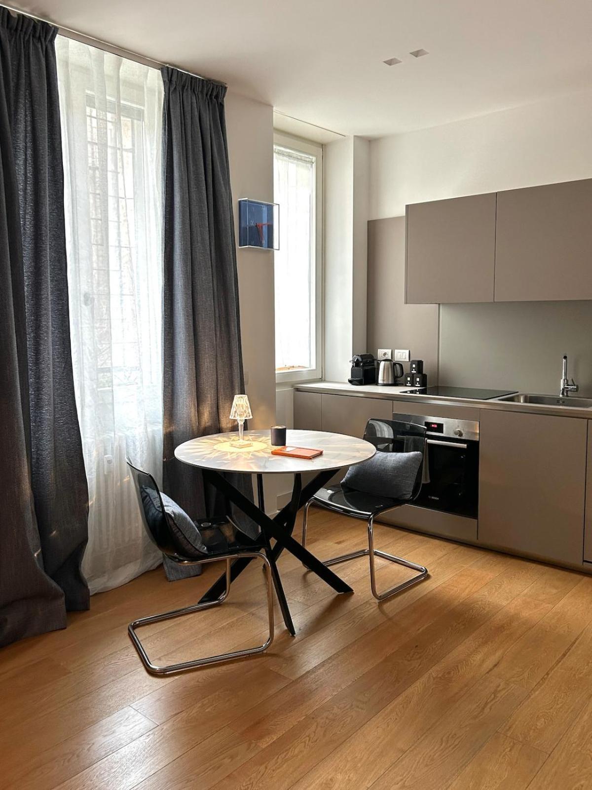 Voltaottosuite - Comfort And Elegance In Moscova Milaan Buitenkant foto